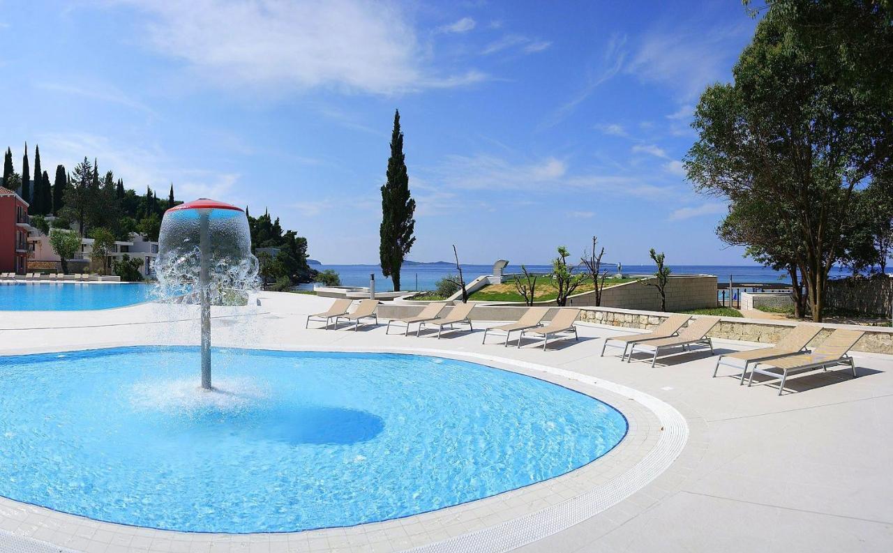 Maistra Select Mlini Villas And Apartments Facilities photo